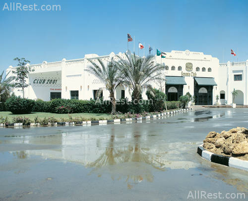 Sonesta Club Hotel 2